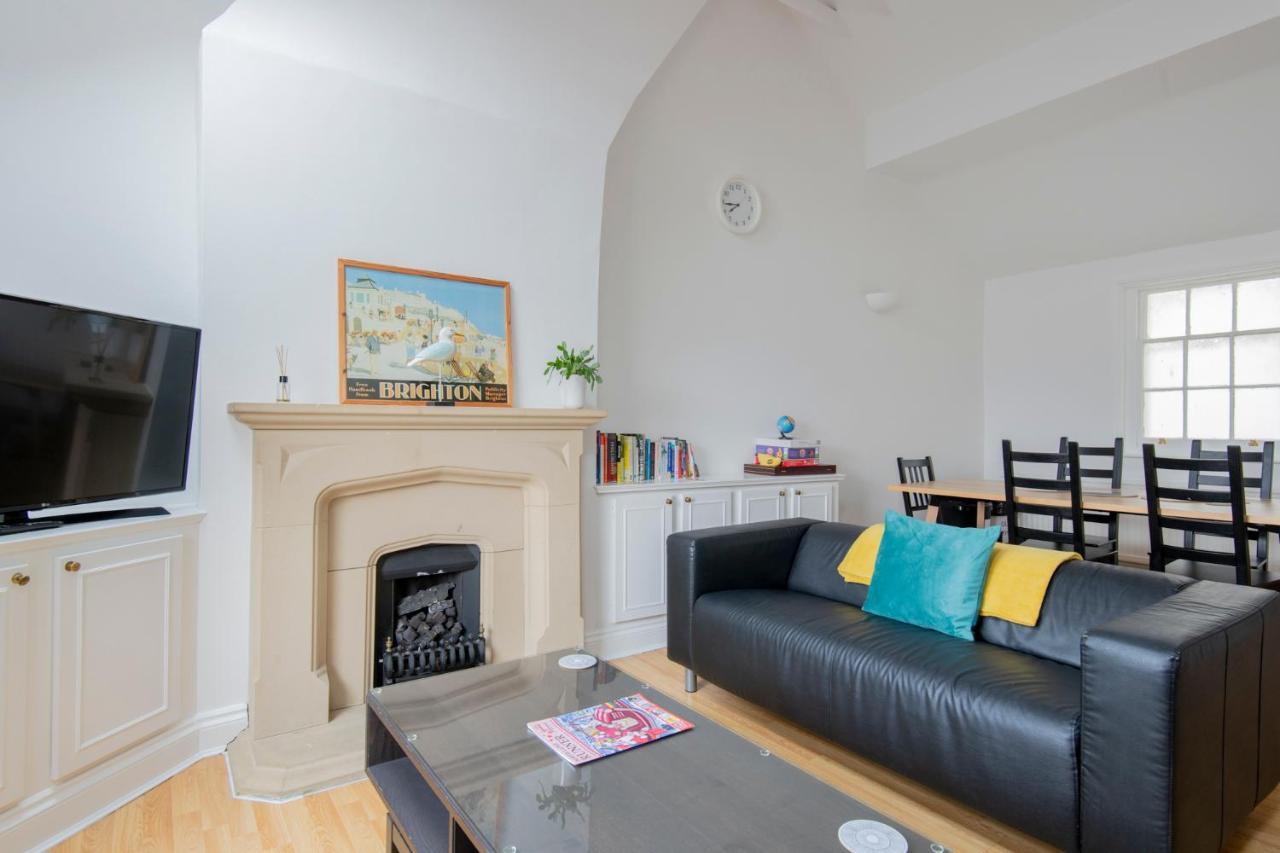 Fantastic 3 Bed Brighton House- Sleeps 6- Superfast Wifi And Garage Διαμέρισμα Εξωτερικό φωτογραφία