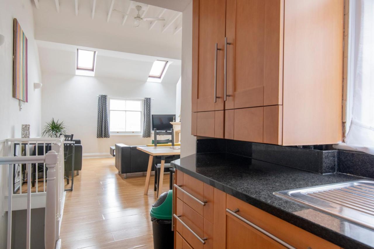 Fantastic 3 Bed Brighton House- Sleeps 6- Superfast Wifi And Garage Διαμέρισμα Εξωτερικό φωτογραφία